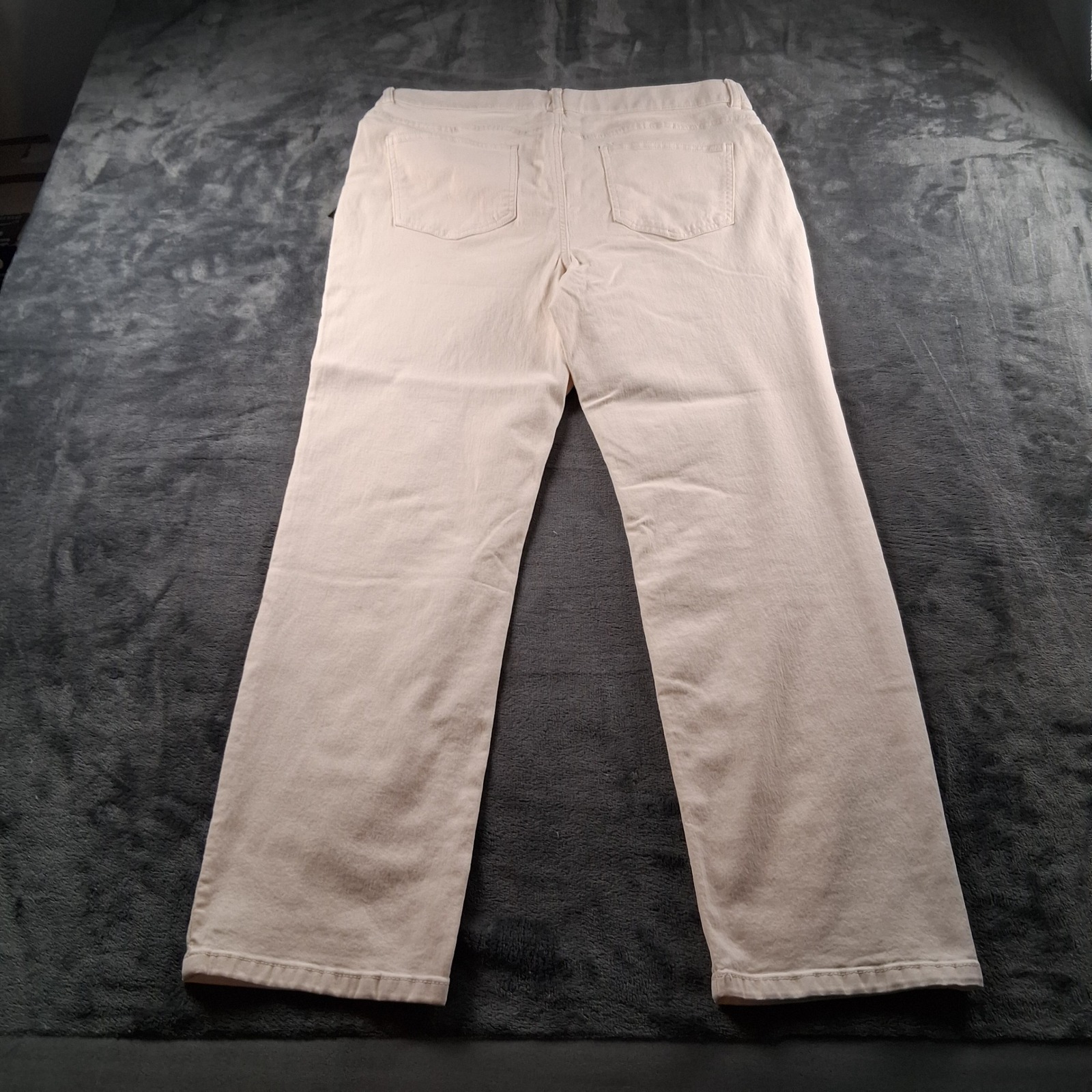 Nwt Denim & Co Straight Leg Jeans Womens 16 Cream Off-White Mid Rise Twill Denim — image 2 of 8